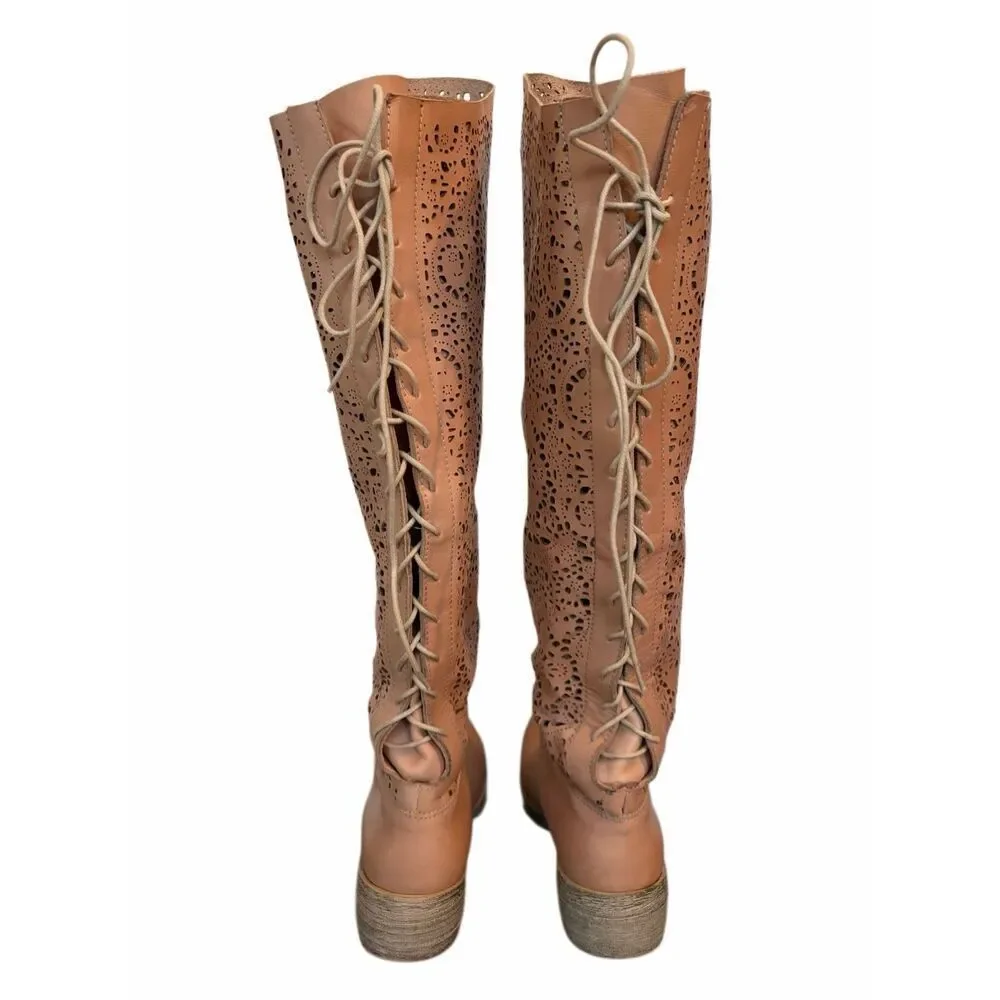 Sundance Lucera Lace Up Laser Cut Knee-High Boots in Nude/Blush Size 39 US 8.5-9
